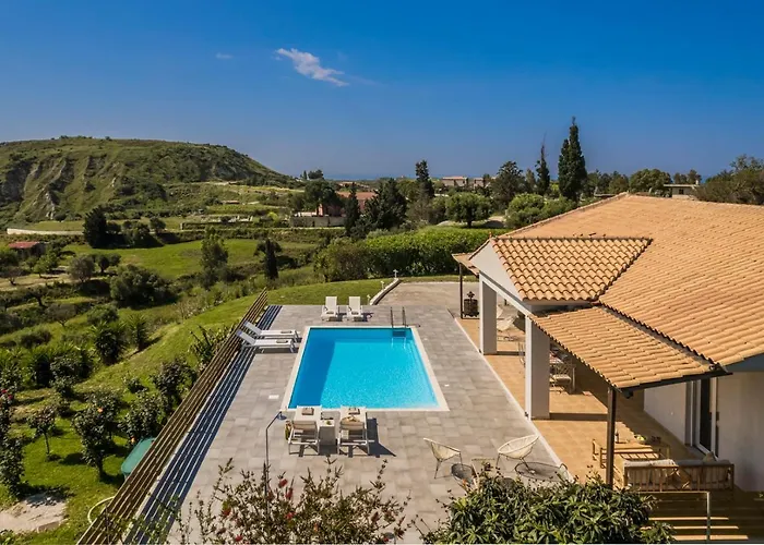 Voltera Villa Mantzavináta